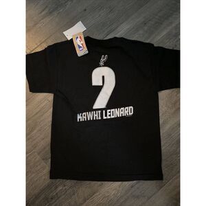 NEW Boys NBA San Antonio Spurs Kawhi Leonard Black Tee Shirt Size Medium 6-8